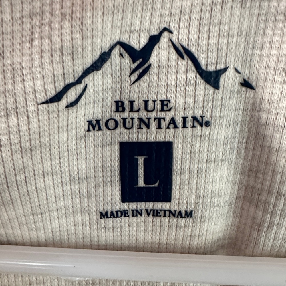 Heather Gray Long Sleeve Henley by Blue Mountain - Picture 2 of 8